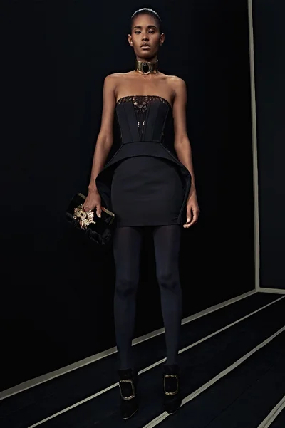 Look 28